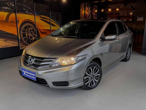 HONDA CITY 1.5 DX 16V FLEX 4P MANUAL HONDA CITY 1.5 DX 16V FLEX 4P MANUAL